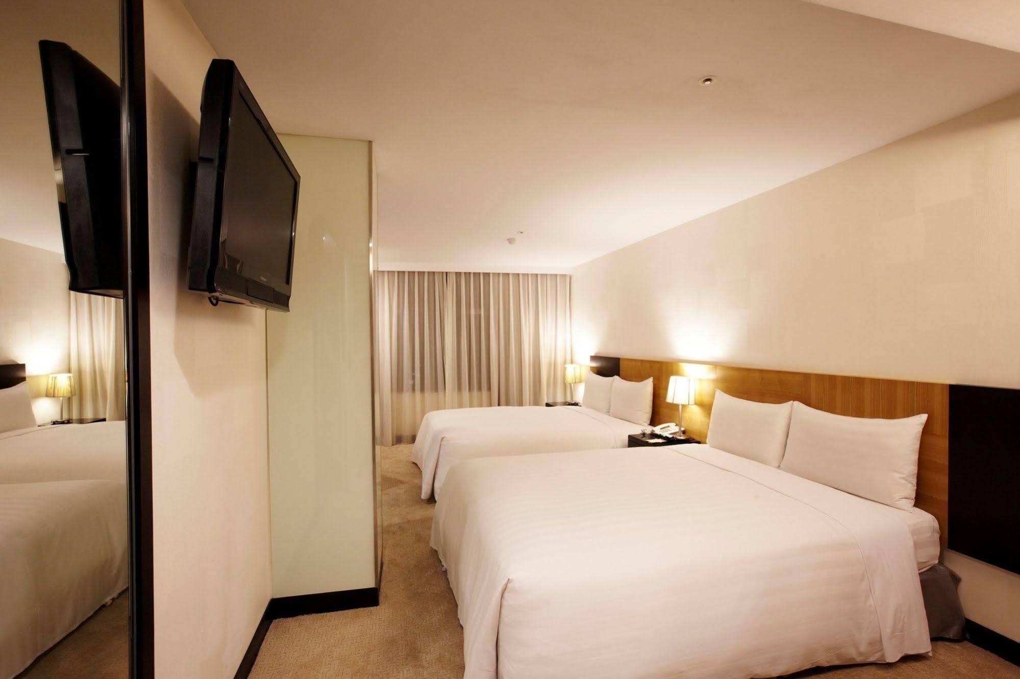 台北碧瑤飯店 Hotel B Taipei Exterior foto